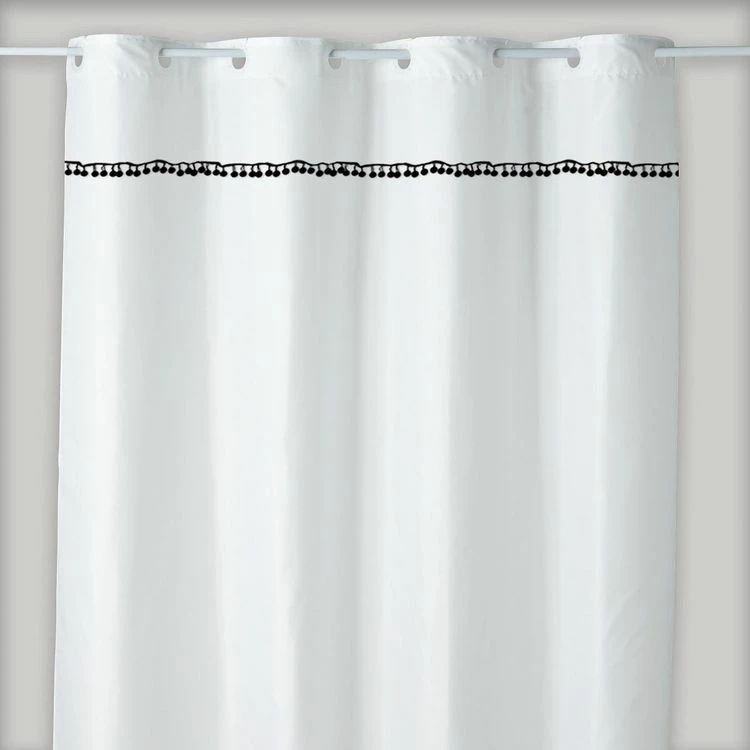 GUY LEVASSEUR Rideau De Douche Uni Blanc Pompons 180x200cm Pompons 5 GUY LEVASSEUR Rideau De Douche Uni Blanc Pompons 180x200cm Pompons – Image 5